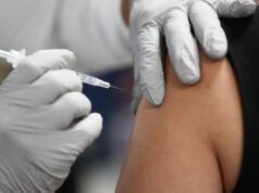 15 procuratori generali dello stato hanno citato in giudizio RFK Jr. per politiche vaccinali “antiscientifiche”.