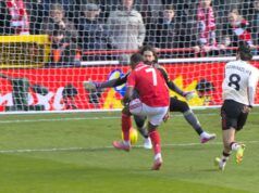 Alisson frustra subito Hudson-Odoi