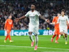 Vinicius Junior guida in testa