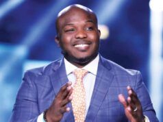 Tim Bradley dice al campione del mondo dei due pesi di ritirarsi dopo una prestazione “orribile”.