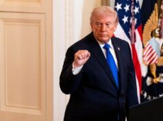 Ecco come sono cambiati i sondaggi di Trump rispetto allo scorso anno