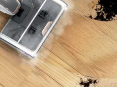 Il gadget Shark Steam “pulisce i pavimenti abbastanza duramente senza nemmeno il lavaggio di due cani”