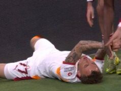 Lo scontro tra Liverpool e Galatasaray si è interrotto quando la stella è stata messa in barella per un terribile infortunio alla mano