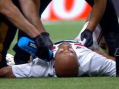 La leggenda della Premier League Lucas Moura è stata portata d’urgenza in ospedale dopo aver faticato a respirare.