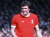 La leggenda del Liverpool John Toshack ha diagnosticato la demenza mentre il figlio condivide gli aggiornamenti sulla sua salute