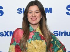 Kelly Clarkson parla del premio in denaro di American Idol e del mancato acquisto di un’auto