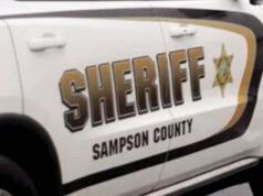 Un uomo della contea di Sampson accusato in relazione alla morte del padre a dicembre