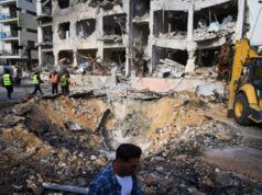 Base militare americana presa di mira, esplosioni esplosive nel quinto giorno della guerra con l’Iran