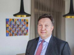 L’ex dirigente di EY lancia un’azienda sostenuta da venture capital per competere con le “Big Four”