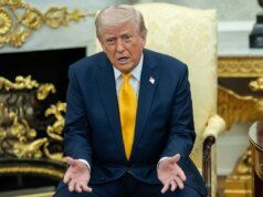 Trump allenta le sanzioni contro il Venezuela per controllare l’aumento dei prezzi del greggio