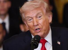 L’ex direttore della CIA critica severamente l’imprudenza di Trump nell’affrontare l’Iran: ingenuo come un bambino