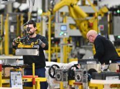 Ogni giorno più di 1,2 milioni di lavoratori si assentano dal lavoro per malattia; questo numero è aumentato di 102.000 rispetto a un anno fa