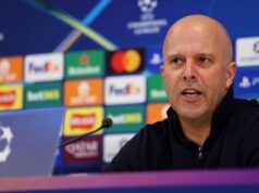 Verdetto di licenziamento di Arne Slot emesso mentre Michael Owen spiega quando il Liverpool potrebbe prendere una decisione