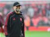 Il ritorno di Jurgen Klopp mostra l’amore del Liverpool con un gesto significativo dopo la partita delle leggende