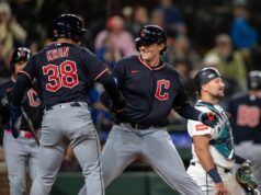 Chase DeLauter dei Guardiani mira ad aumentare lo sbarramento di homer contro i Mariners