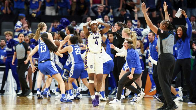 1774796172_18796432_032826-wtvd-duke-women-lsu-pic-1-img.jpg
