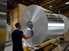 Alluminio in rialzo del 4% dopo l’attacco iraniano alle principali fabbriche
