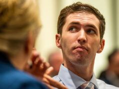 Il giudice dello Utah nel caso dell’omicidio di Charlie Kirk considera l’accesso ai media