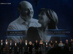 Il compianto regista Rob Reiner premiato da Billy Crystal in un emozionante tributo agli Oscar