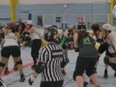 Abbattere le barriere: il Fayetteville Roller Derby dà potere alle donne