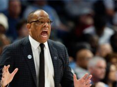 Hubert Davis si dimette dalla carica di capo allenatore dell’UNC dopo l’uscita dal torneo