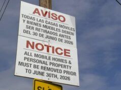 Il tempo stringe prima che i residenti delle case mobili Cary debbano partire; I residenti del quartiere cercano aiuto dai nuovi proprietari