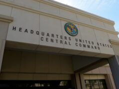 Il fratello, la sorella Alen e Ann Mary Zheng accusati dopo il ritrovamento di un ordigno esplosivo fuori dalla base aeronautica di MacDill a Tampa, in Florida | VIVERE