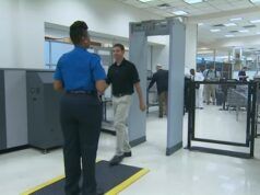 I viaggiatori RDU vedono code più brevi poiché i lavoratori della TSA pagano per i curriculum