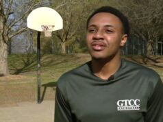 Nickel Rodgers | Il nativo della contea di Wake stabilisce il record nazionale di basket JUCO con 17 triple in una partita