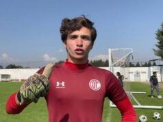 ULTIME NOTIZIE Un calciatore di 22 anni muore improvvisamente mentre il club e la sua famiglia piangono la sua “perdita irreparabile”