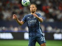 Lo Sporting KC prolunga D Zorhan Bassong fino al 2028-29