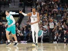 Victor Wembanyama ritorna e gli Spurs tengono a bada gli Hornets