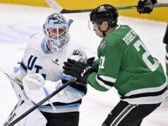 Con 4 gol al terzo posto, Mammoth nega agli Stars il record di punti consecutivi