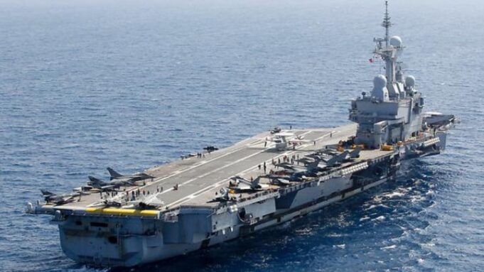 297563_kapal-induk-prancis-charles-de-gaulle_1265_711.jpg