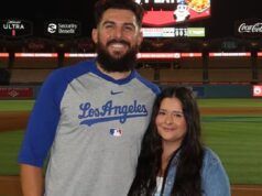 Alex Vescia dei Dodgers onora Kayla Vescia, figlia Sterling