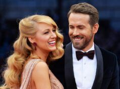 Blake Lively e Ryan Pack sul PDA durante una partita di calcio