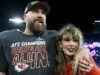 Travis Kelce reagisce al ritratto di Taylor Swift all’Arrowhead Stadium