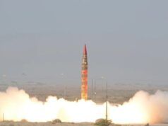 Base militare americana in Bahrein bombardata da missili iraniani, 560 soldati uccisi