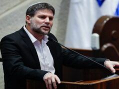 Figlio del ministro razzista israeliano gravemente ferito da un mortaio di Hezbollah al confine con il Libano