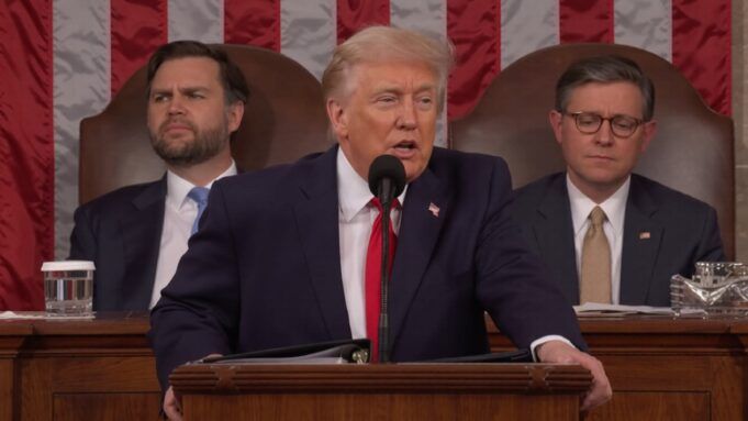 699ed03b6cc7d-presiden-as-donald-trump-saat-pidato-kenegaraan-union-speech-di-capitol-hill-as_gemini_1265_711.jpg