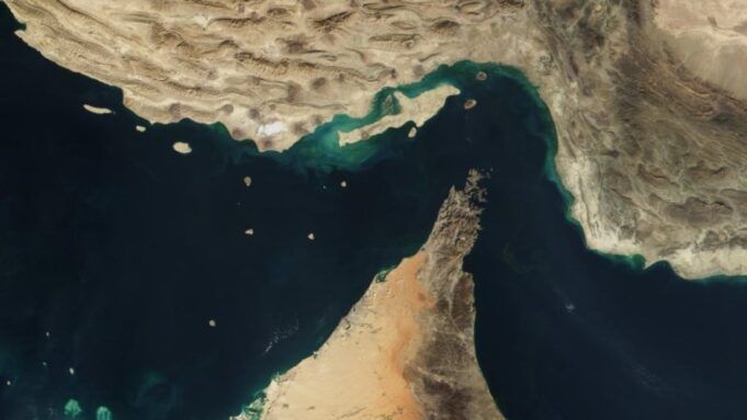 69a50e801e90d-ilustrasi-selat-hormuz_gemini_1265_711.jpg