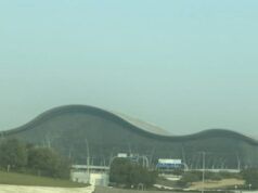 I voli iniziano gradualmente e in modo limitato negli Emirati Arabi Uniti