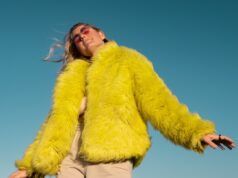 Elementi essenziali di bellezza da festival per sudore, sfoghi e pelle secca