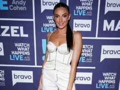 Vendo la crema solare di Paige DeSorbo per texture e imperfezioni