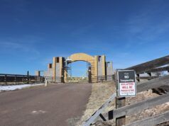 Epstein Zorro Ranch: il legislatore esalta lo “sviluppo massiccio”