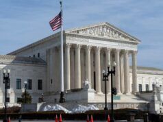 La Corte Suprema deciderà se i richiedenti asilo possono essere respinti alla frontiera