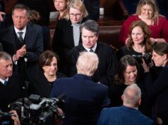 La Corte Suprema esaminerà il caso di Trump sulla fine delle protezioni sull’immigrazione