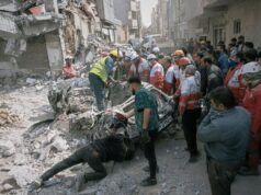 AGGIORNAMENTO IN DIRETTA: L’Iran afferma che sta negoziando con gli Stati Uniti mentre lavora per un cessate il fuoco