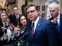 La crisi di chiusura del DHS continua mentre il GOP della Camera critica il Senato: cosa sapere