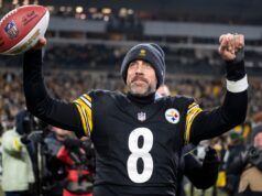 Rapporto: Il QB degli Steelers Aaron Rodgers si appoggia alla decisione del 2026